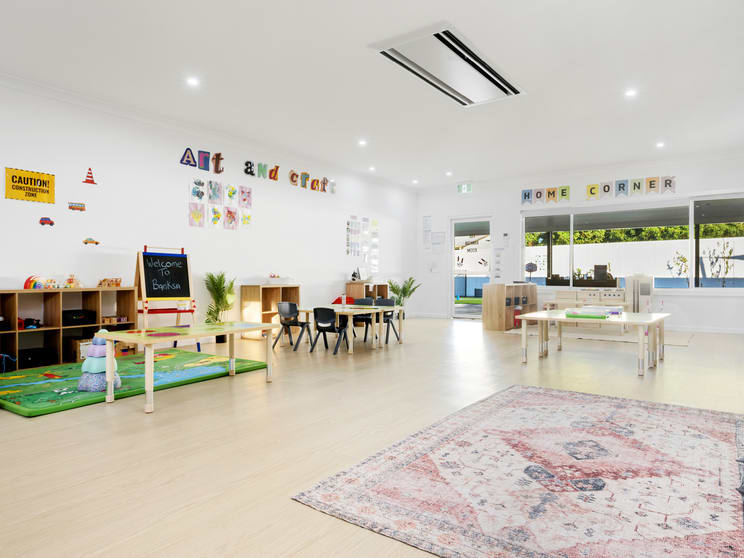 Click to view all images 11 Thomson Street Forbes NSW 2871 - Image 3