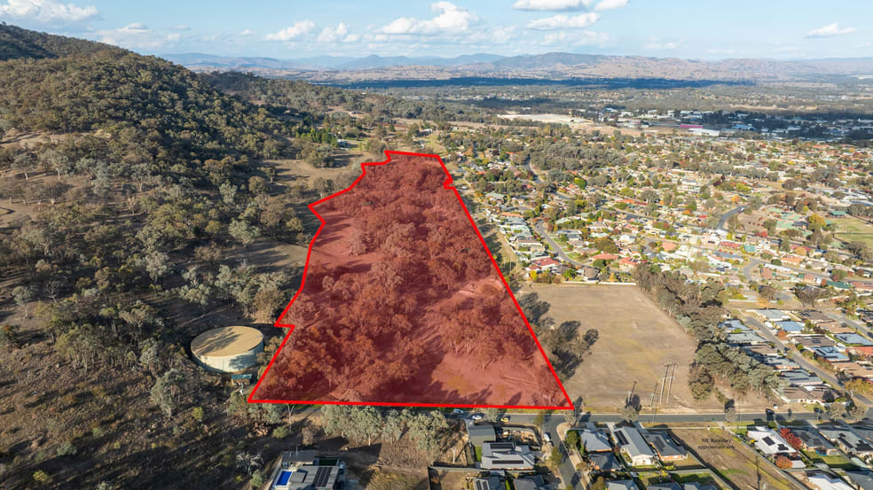 Click to view all images 700 Kemp Street Springdale Heights NSW 2641 - Image 1