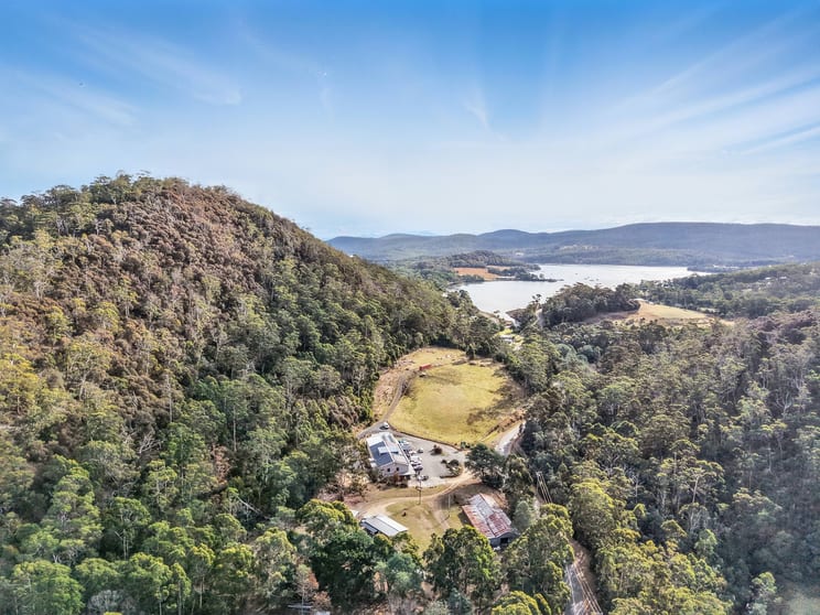 Click to view all images 1856 Nubeena Road Nubeena TAS 7184 - Image 3