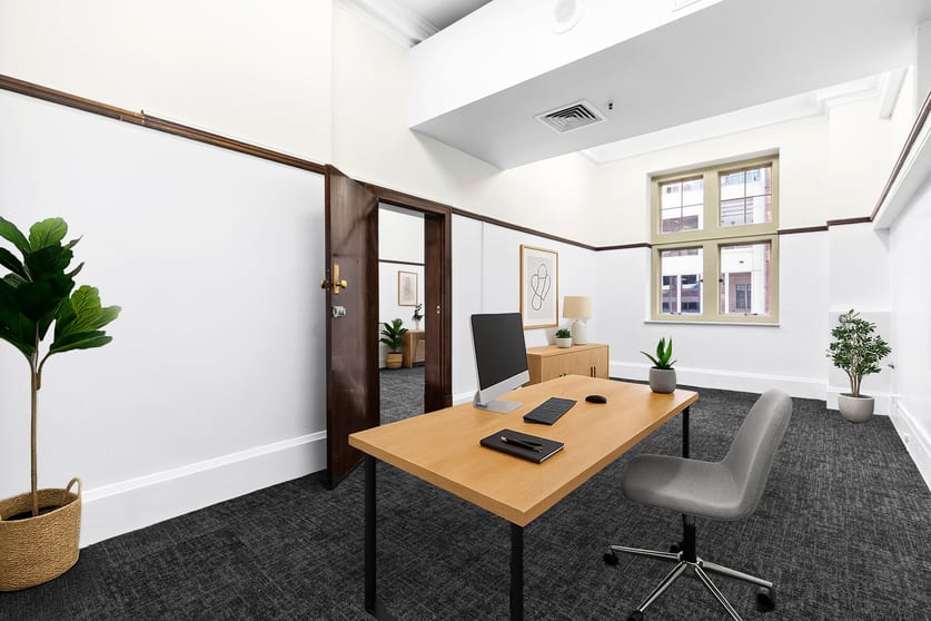 Click to view all images 611-612/155 King Street Sydney NSW 2000 - Image 2
