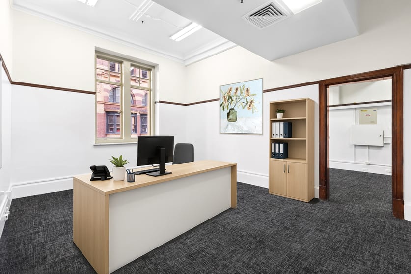 Click to view all images 611-612/155 King Street Sydney NSW 2000 - Image 3