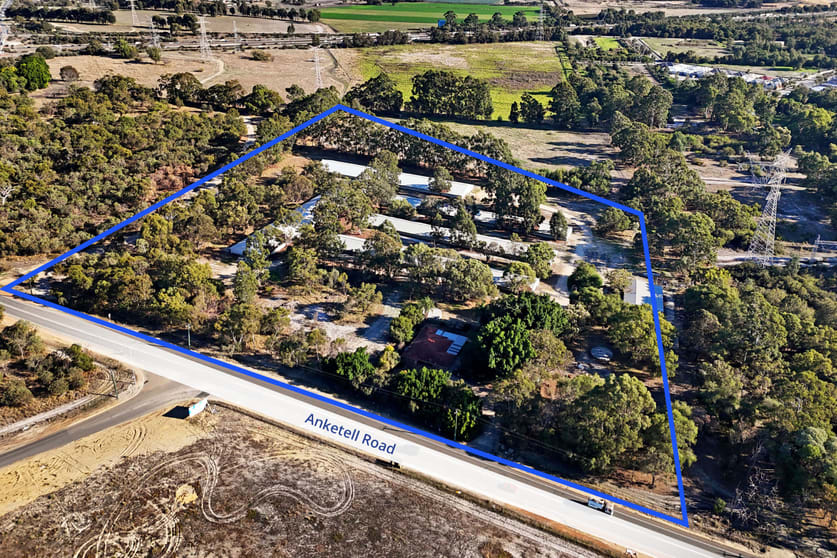 Click to view all images 727 Anketell Road Wandi WA 6167 - Image 2