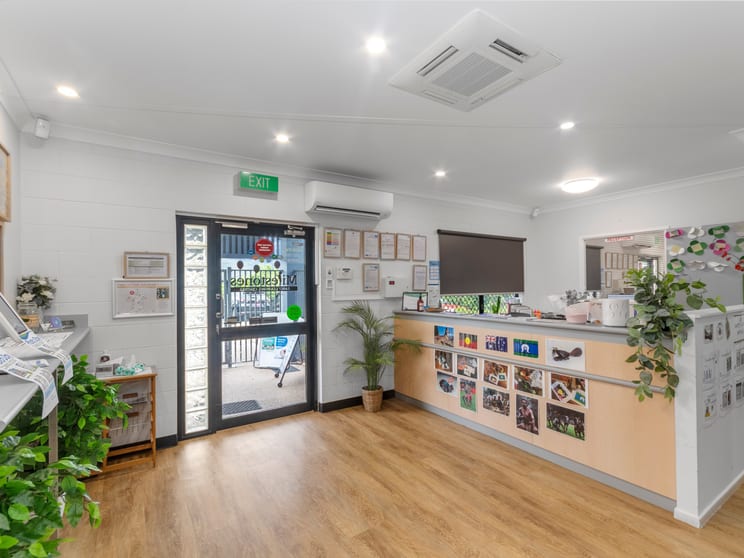Click to view all images 57 Yvette Street Kelso QLD 4815 - Image 2