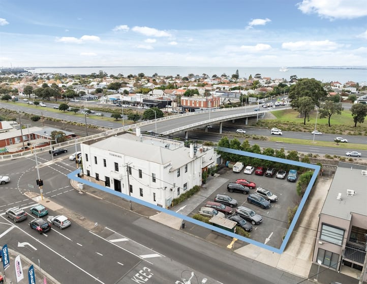 Click to view all images 2-4 Pakington Street Geelong West VIC 3218 - Image 1