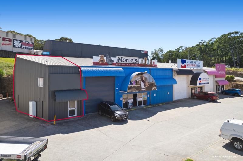 Click to view all images Unit 3/305 Hillsborough Road Warners Bay NSW 2282 - Image 1