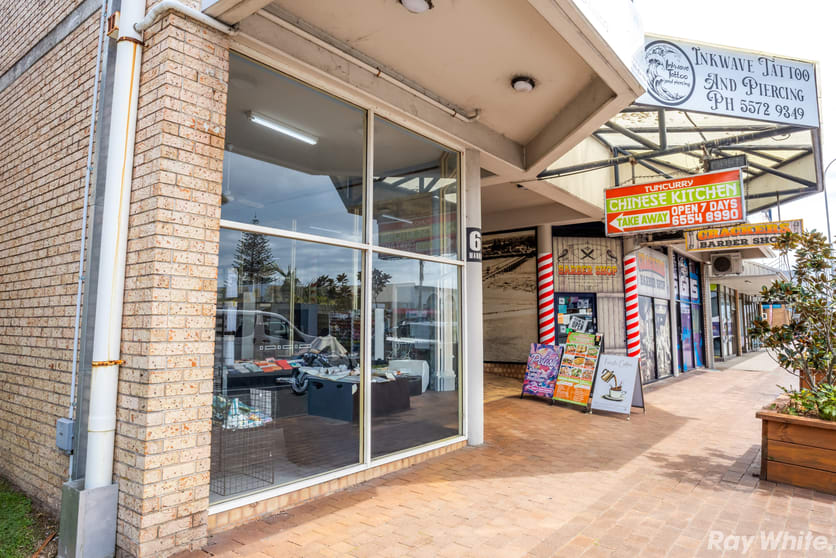 Click to view all images 1 & 6/60 Manning Street Tuncurry NSW 2428 - Image 2