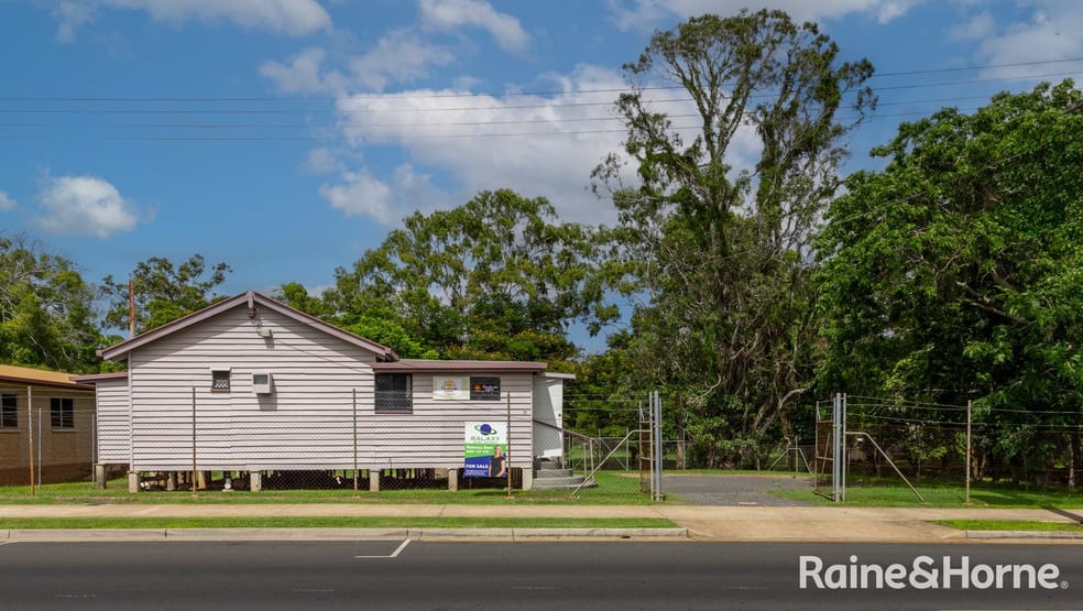 Click to view all images 87 Targo Street Bundaberg South QLD 4670 - Image 1