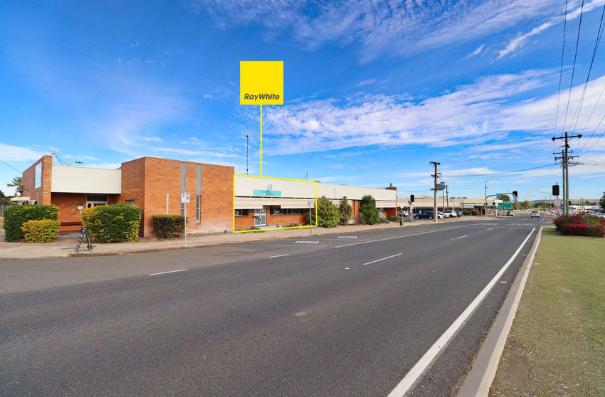 Click to view all images Suite 2/ADDS Building Gladstone Road Biloela QLD 4715 - Image 1