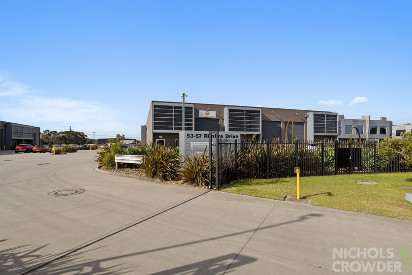 Click to view all images Unit 12/53-57 Rimfire Drive Hallam VIC 3803 - Image 2