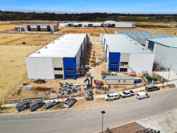 Click to view all images 34 Hurst Road Wattleup WA 6166 - Image 2
