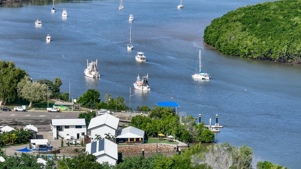 Click to view all images 54 Dungeness Road Lucinda QLD 4850 - Image 3