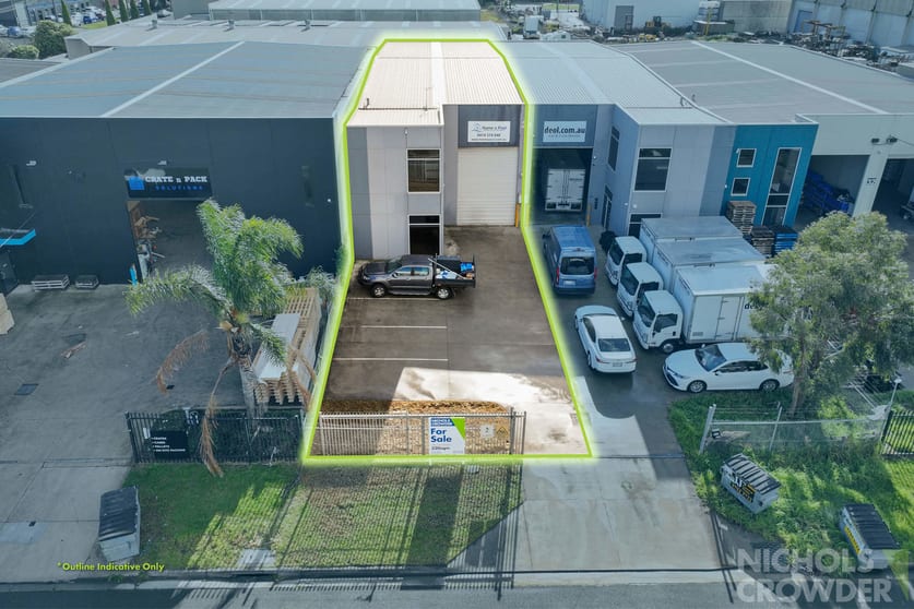 Click to view all images 34A Nicholas Drive Dandenong South VIC 3175 - Image 3
