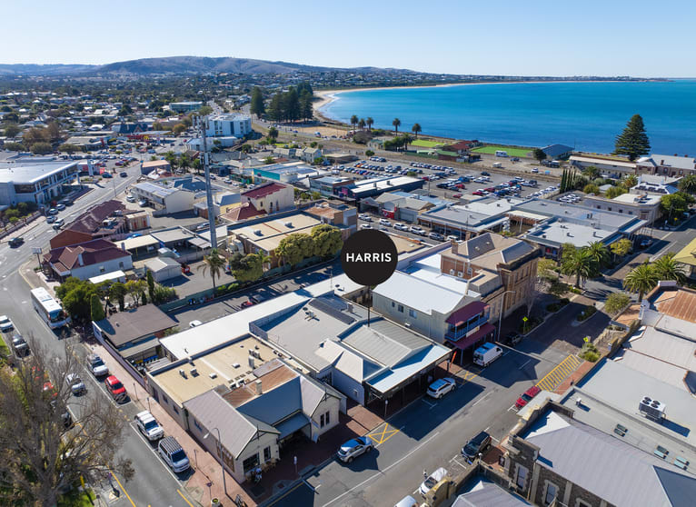Click to view all images 7-9 Coral Street Victor Harbor SA 5211 - Image 2