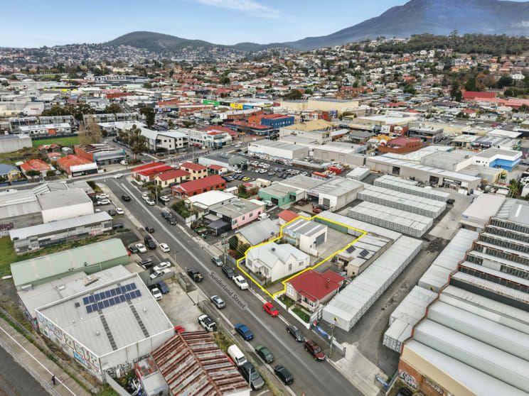 Click to view all images 14 Sunderland Street Moonah TAS 7009 - Image 1