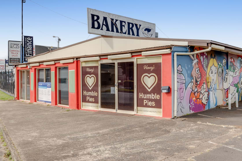 Click to view all images 176 Anzac Avenue Toowoomba QLD 4350 - Image 3