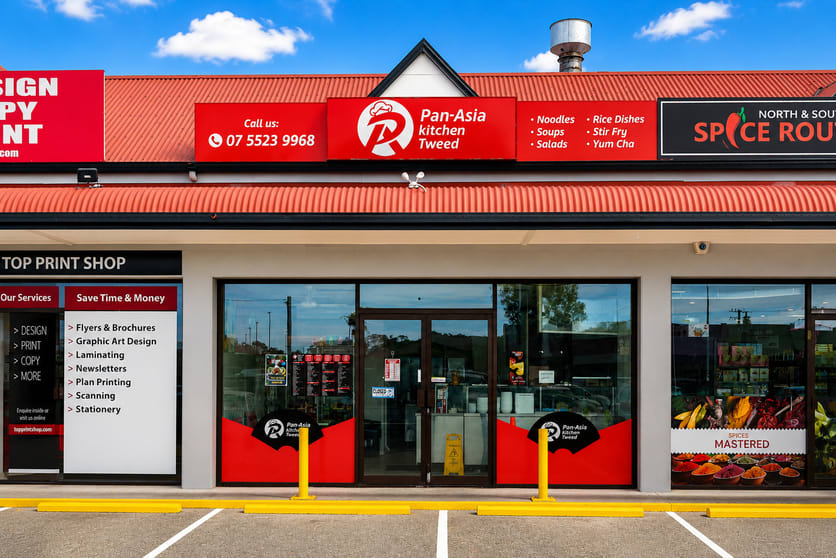 Click to view all images 2/81 Minjungbal Drive Tweed Heads South NSW 2486 - Image 1