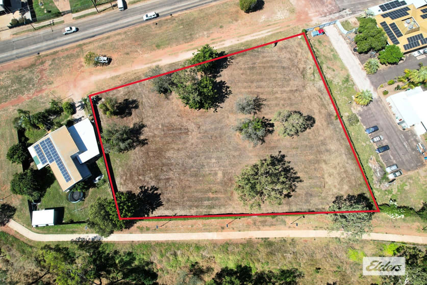 Click to view all images 54 Giles Street Katherine NT 0850 - Image 3