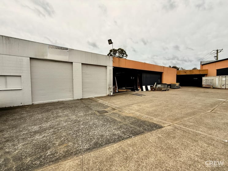 Click to view all images Molendinar QLD 4214 - Image 2