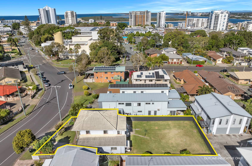 Click to view all images 14 Minchinton Street Caloundra QLD 4551 - Image 2