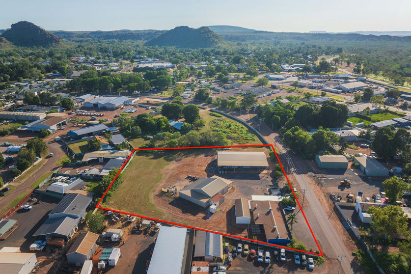 7-11 Bloodwood Drive Kununurra WA 6743 - Image 1