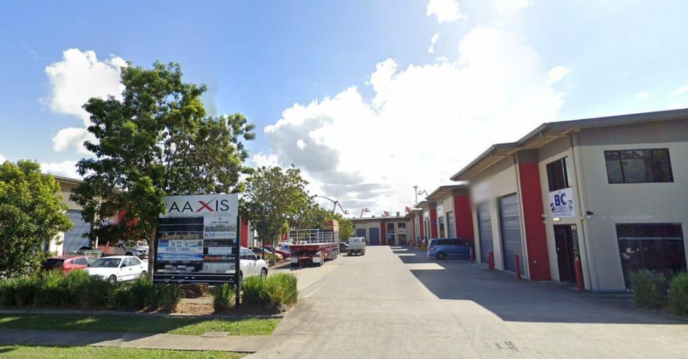 Click to view all images 4/25 Skyreach Street Caboolture QLD 4510 - Image 1
