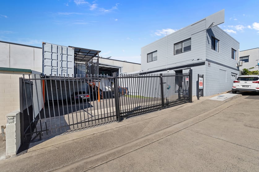 Click to view all images Unit 5H/59-63 Waratah Street Kirrawee NSW 2232 - Image 2