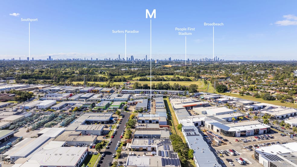 Click to view all images 21 Hilldon Court Nerang QLD 4211 - Image 2
