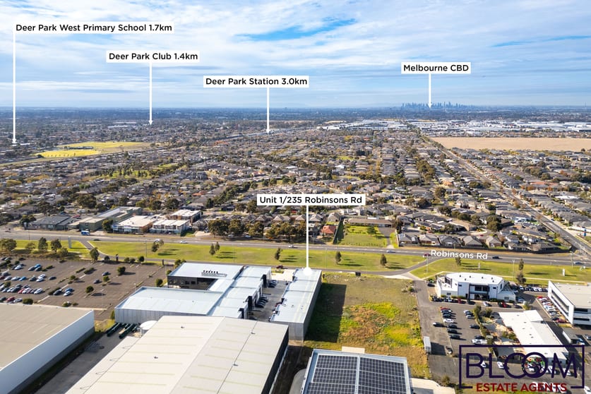 Click to view all images 1/235 Robinson road Ravenhall VIC 3023 - Image 3