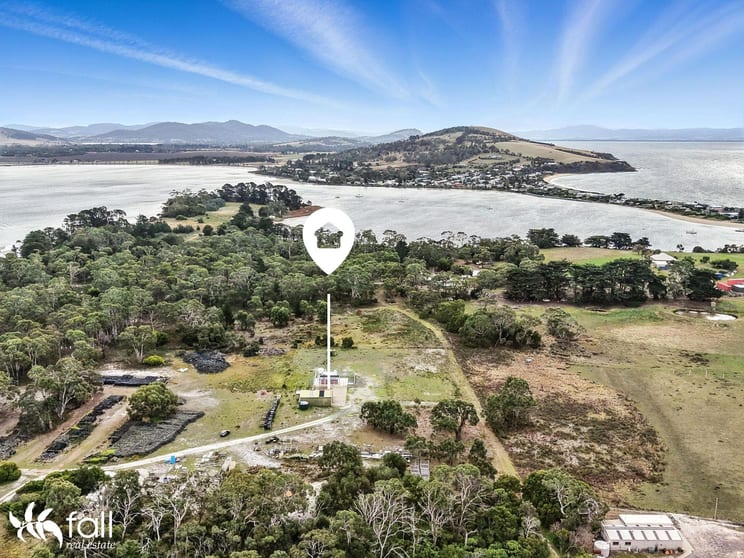 Click to view all images 1/280 Bicheno Street Clifton Beach TAS 7020 - Image 2