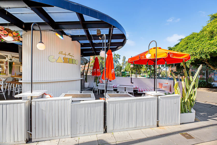 Click to view all images 2 Elizabeth Bay Road Potts Point NSW 2011 - Image 1