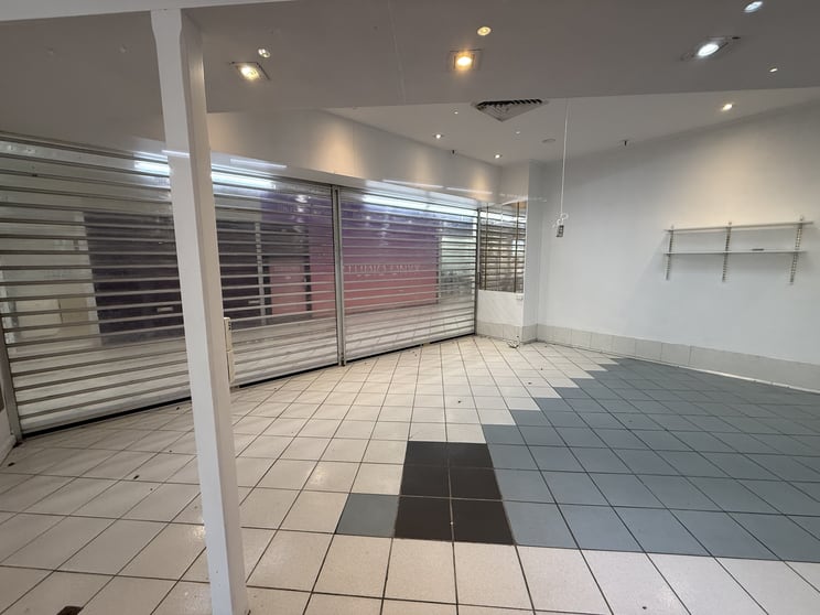 Click to view all images 17 & 18/153 Mann Street Gosford NSW 2250 - Image 3