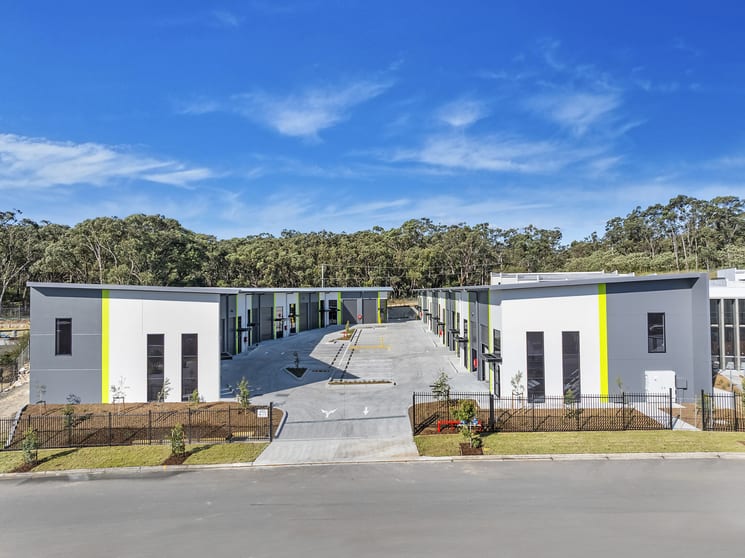 Click to view all images 39 Accolade Avenue Morisset NSW 2264 - Image 1
