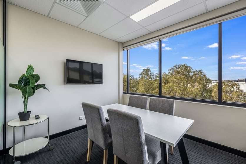 Click to view all images 12/108 Old Pittwater Road Brookvale NSW 2100 - Image 3