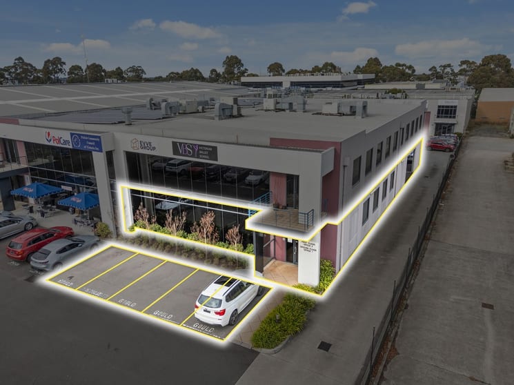 Click to view all images 1/14 Lionel Road Mount Waverley VIC 3149 - Image 3