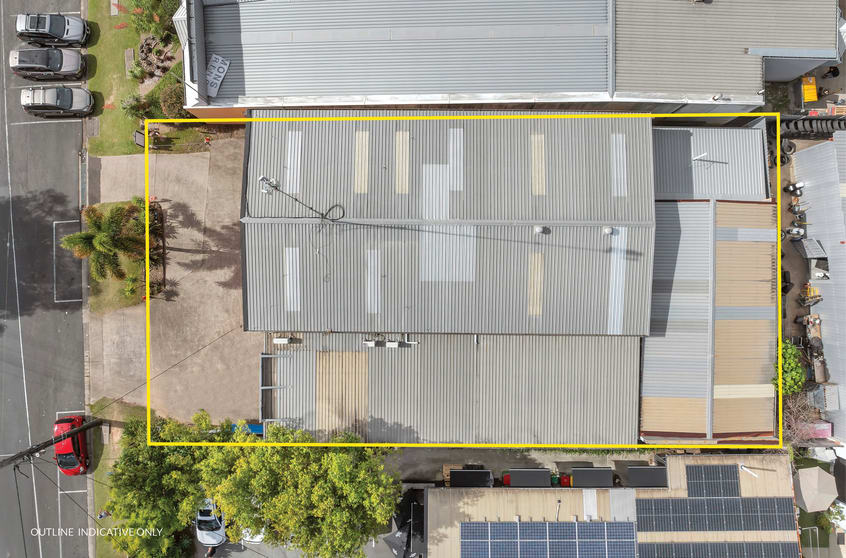 Click to view all images 12 Eenie Creek Road Noosaville QLD 4566 - Image 3
