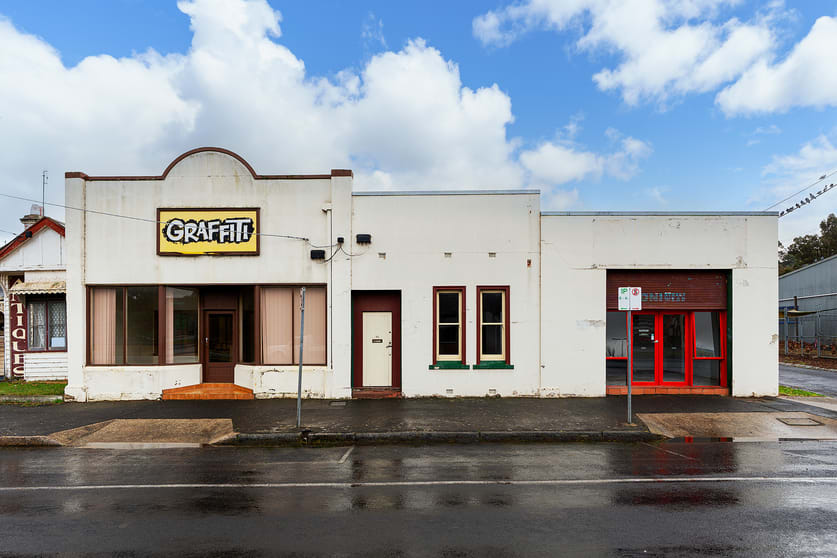 Click to view all images 69-71 Forest Street Castlemaine VIC 3450 - Image 2
