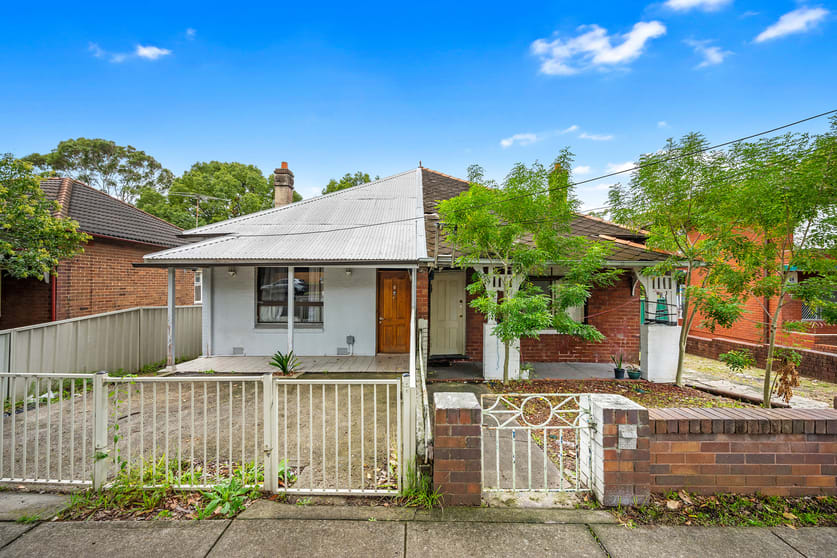 Click to view all images 77 and 79 Station Road Auburn NSW 2144 - Image 1