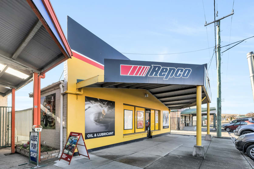 Click to view all images 67 Commissioner Street Cooma NSW 2630 - Image 2