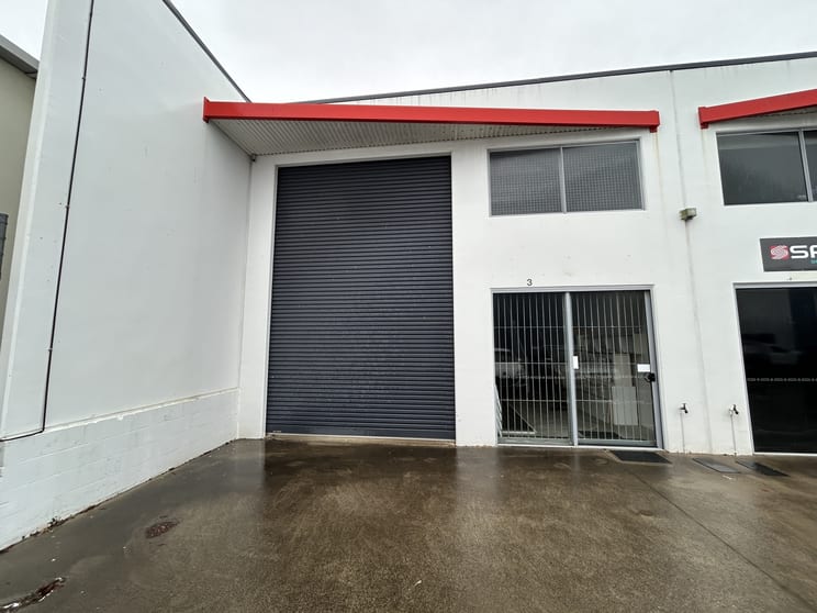 Click to view all images 3/17 Liuzzi Street Pialba QLD 4655 - Image 1