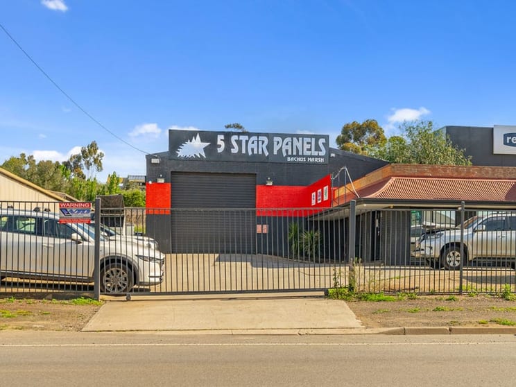 Click to view all images 12 Station Street Maddingley VIC 3340 - Image 1