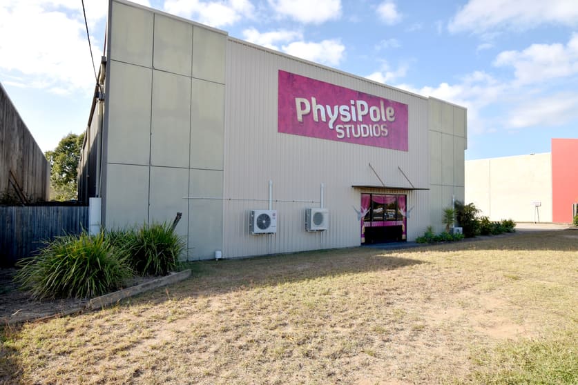 Click to view all images 1/10 Roseanna Street Clinton QLD 4680 - Image 2
