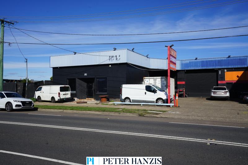 Click to view all images Unit 3,/12-16 Rawson Road Guildford NSW 2161 - Image 1