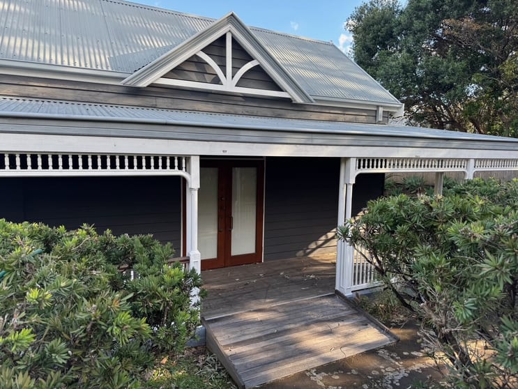 Click to view all images 6/2 Collins Lane Kiama NSW 2533 - Image 2
