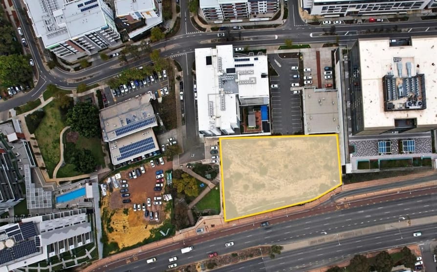 Click to view all images 3 Hawksburn Rd Rivervale WA 6103 - Image 1