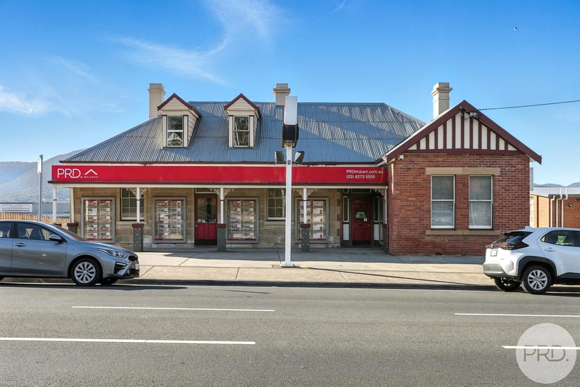 Click to view all images 1&2/493 Main Road Montrose TAS 7010 - Image 2