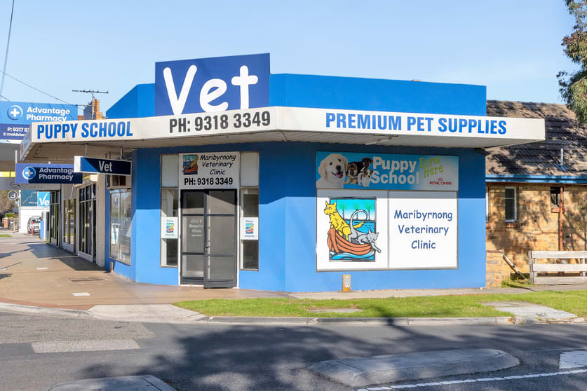 Click to view all images 103 Rosamond Rd Maidstone VIC 3012 - Image 2