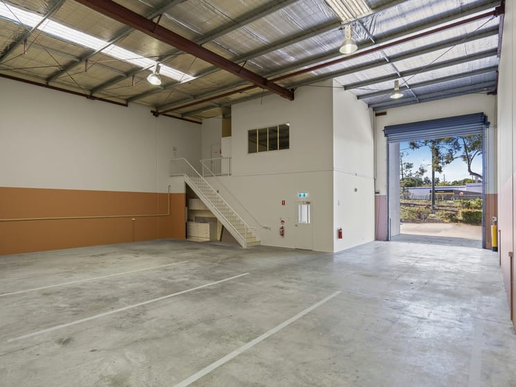 Click to view all images 4/100 Park Road Slacks Creek QLD 4127 - Image 2