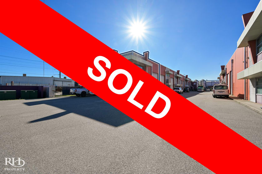 1/8 Hurley Street Canning Vale WA 6155 - Image 1