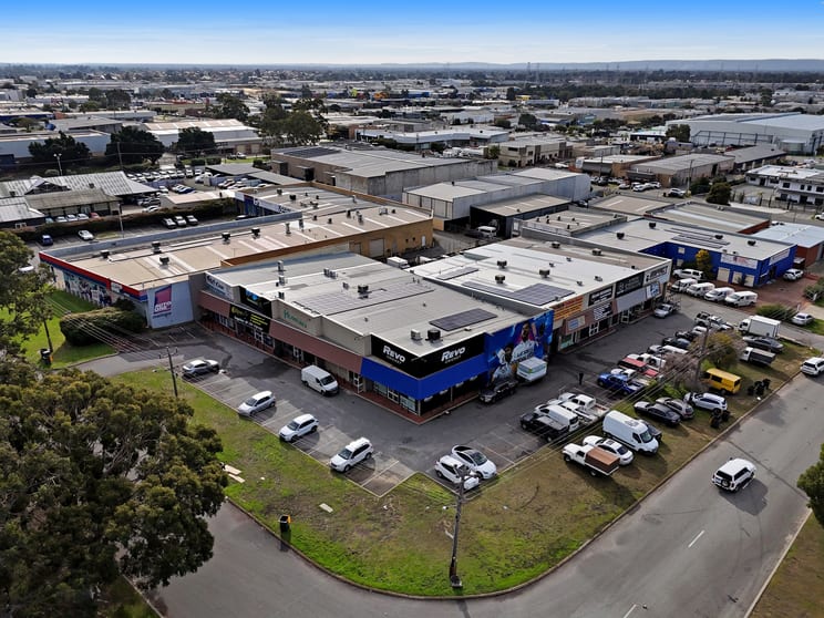 Click to view all images 1/10 Stanford Way Malaga WA 6090 - Image 3