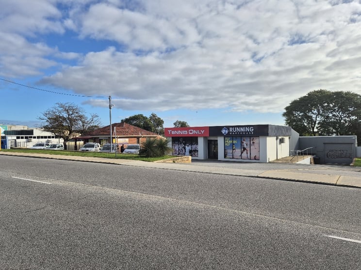 Click to view all images 48 & 50 McCoy Street Myaree WA 6154 - Image 3